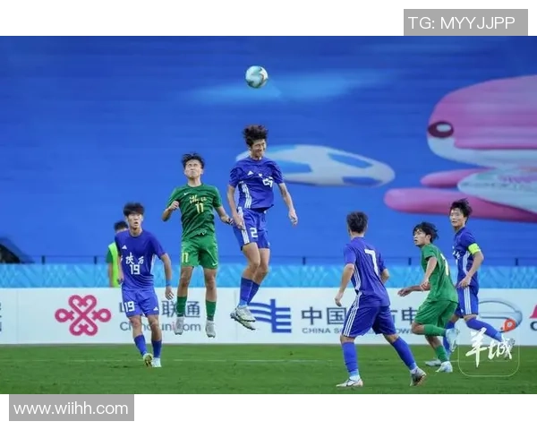 荷兰U18与比利时U18激战正酣青春足球对决引发热议